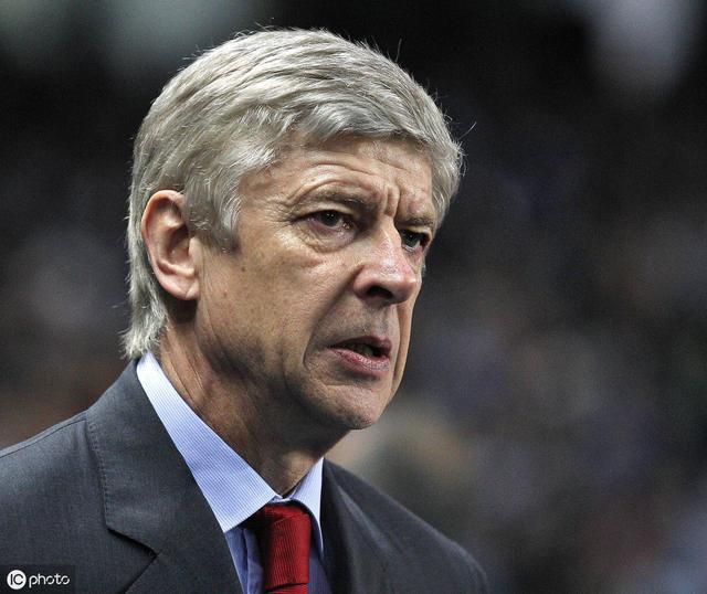 温格成为新球队主教练,向前迈进一步 温格成为新球队主教练,向前迈进一步