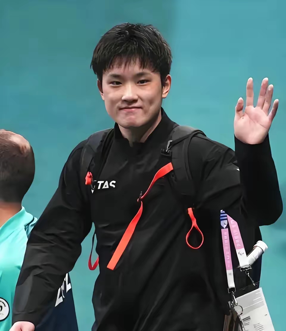 法国乒乓球队强势奥地利乒乓球队，张本智和送出助攻的简单介绍