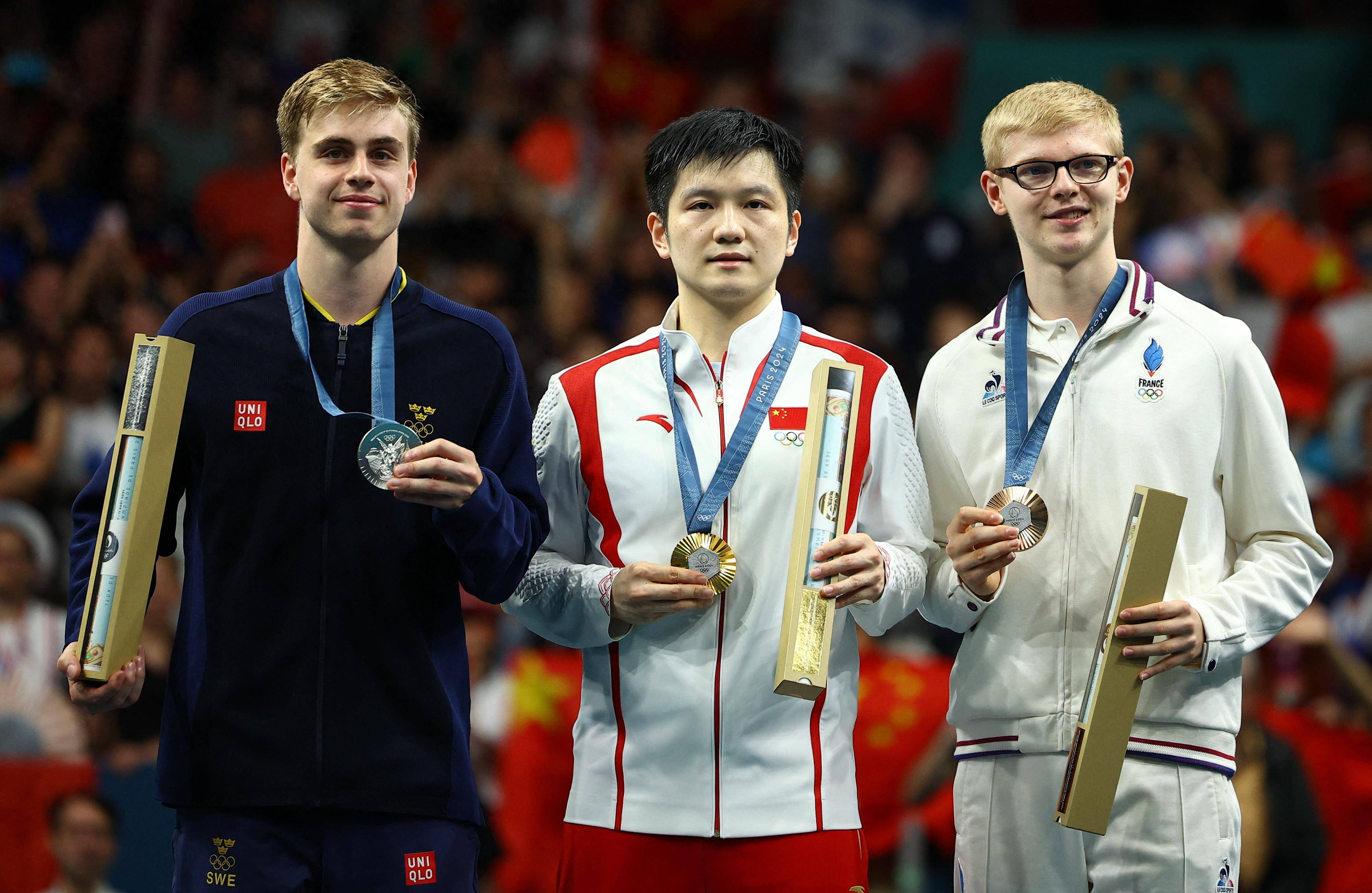 关于英国乒乓球队完胜德国乒乓球队，樊振东高光表现的信息