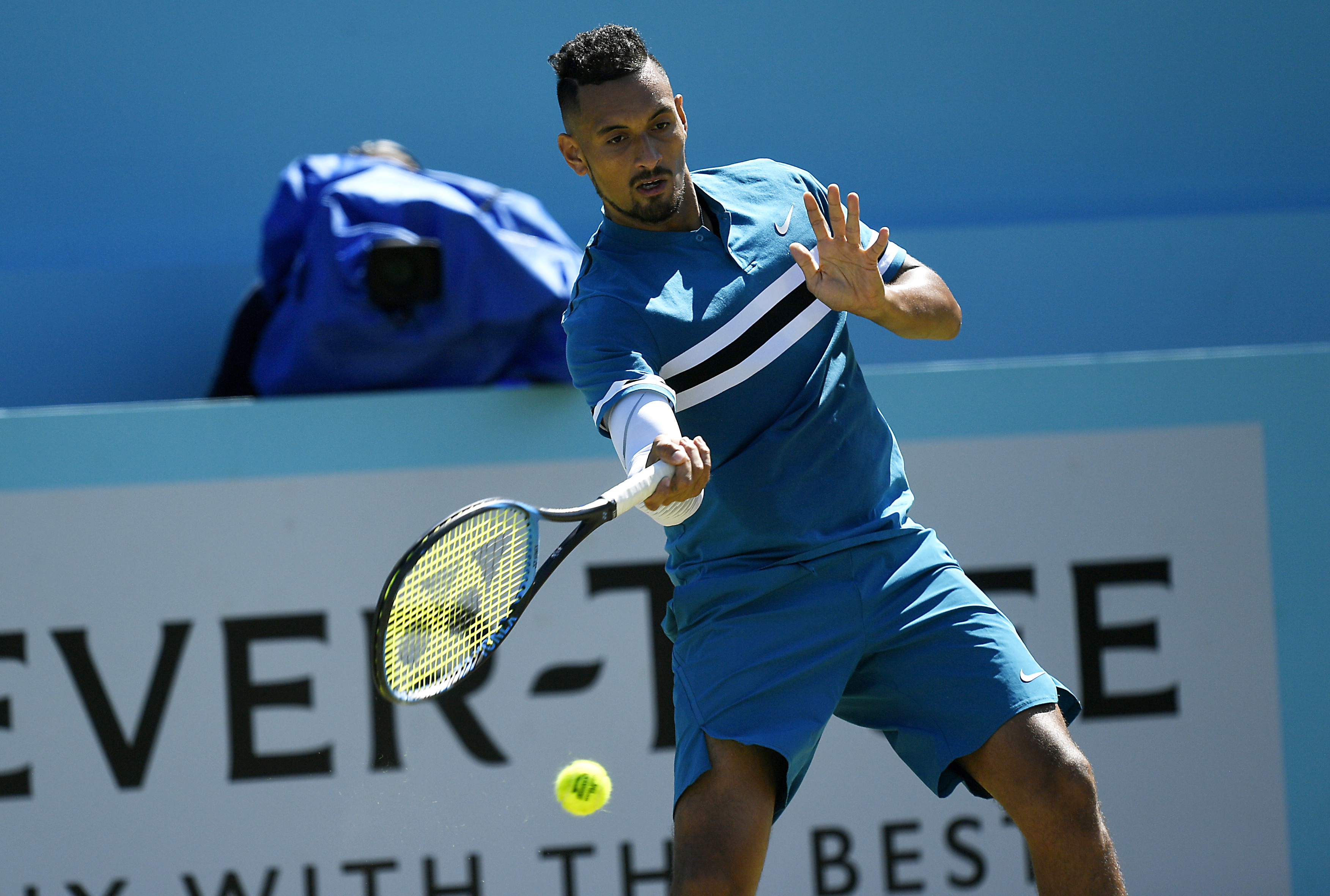 美国网球队绝杀英国网球队，克耶高斯打破历史纪录的简单介绍