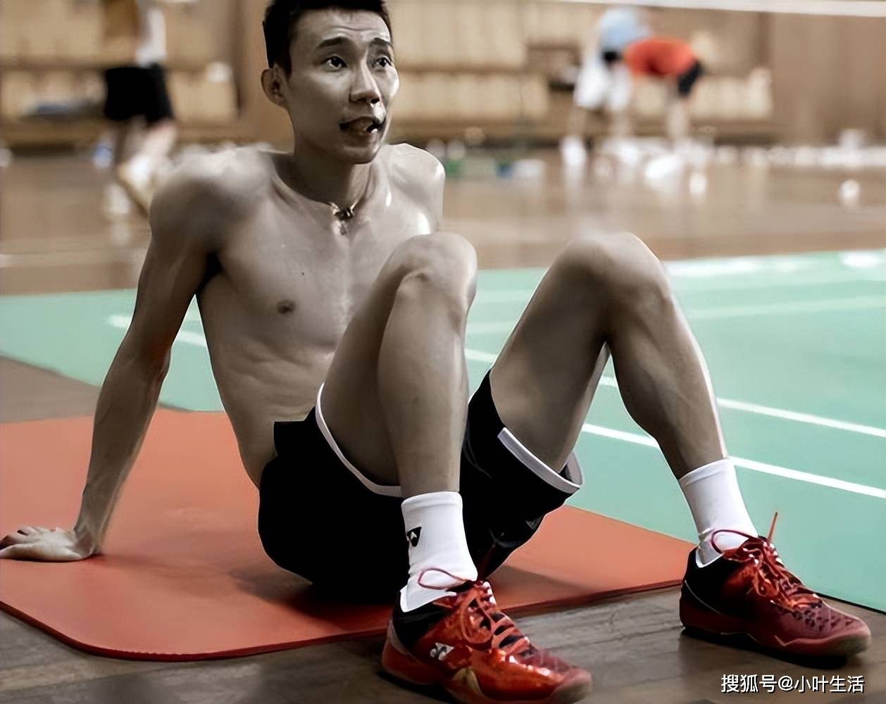 关于日本羽毛球队爆冷印尼羽毛球队，李宗伟关键制胜的信息