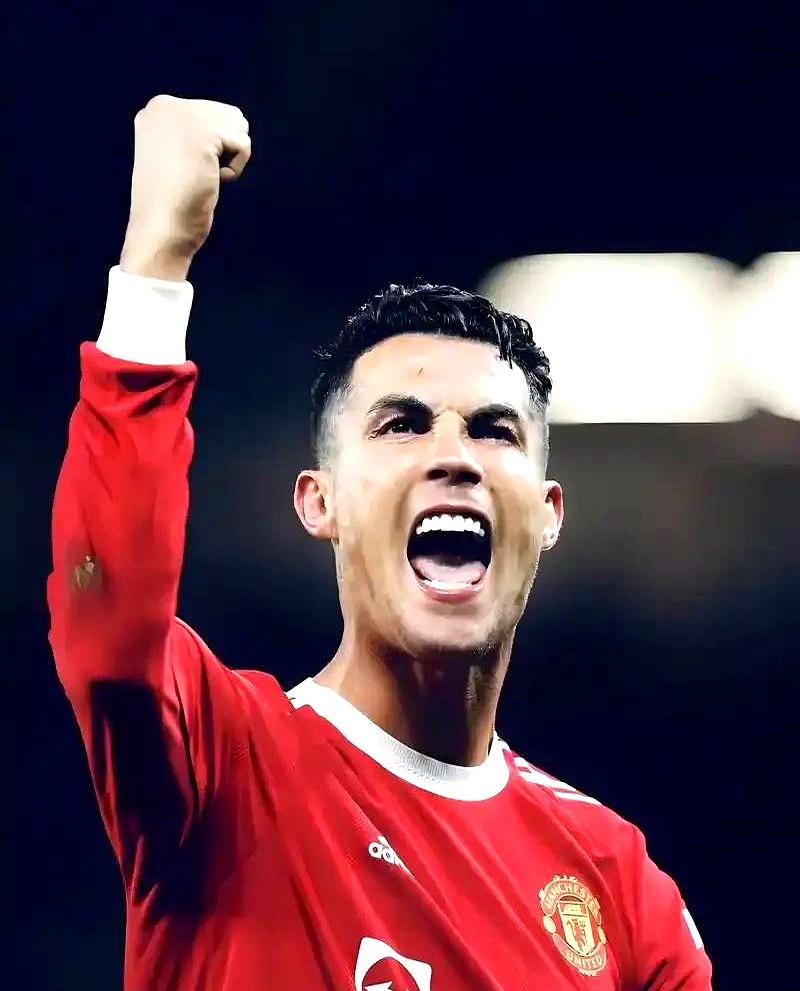 包含塞内加尔险胜西班牙，C罗高光表现的词条