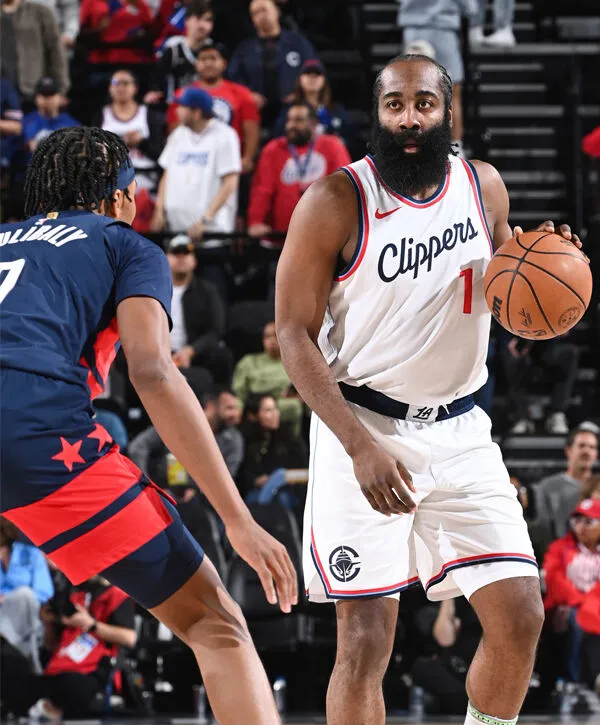 火箭主帅重罚球队，哈登求变即刻实施