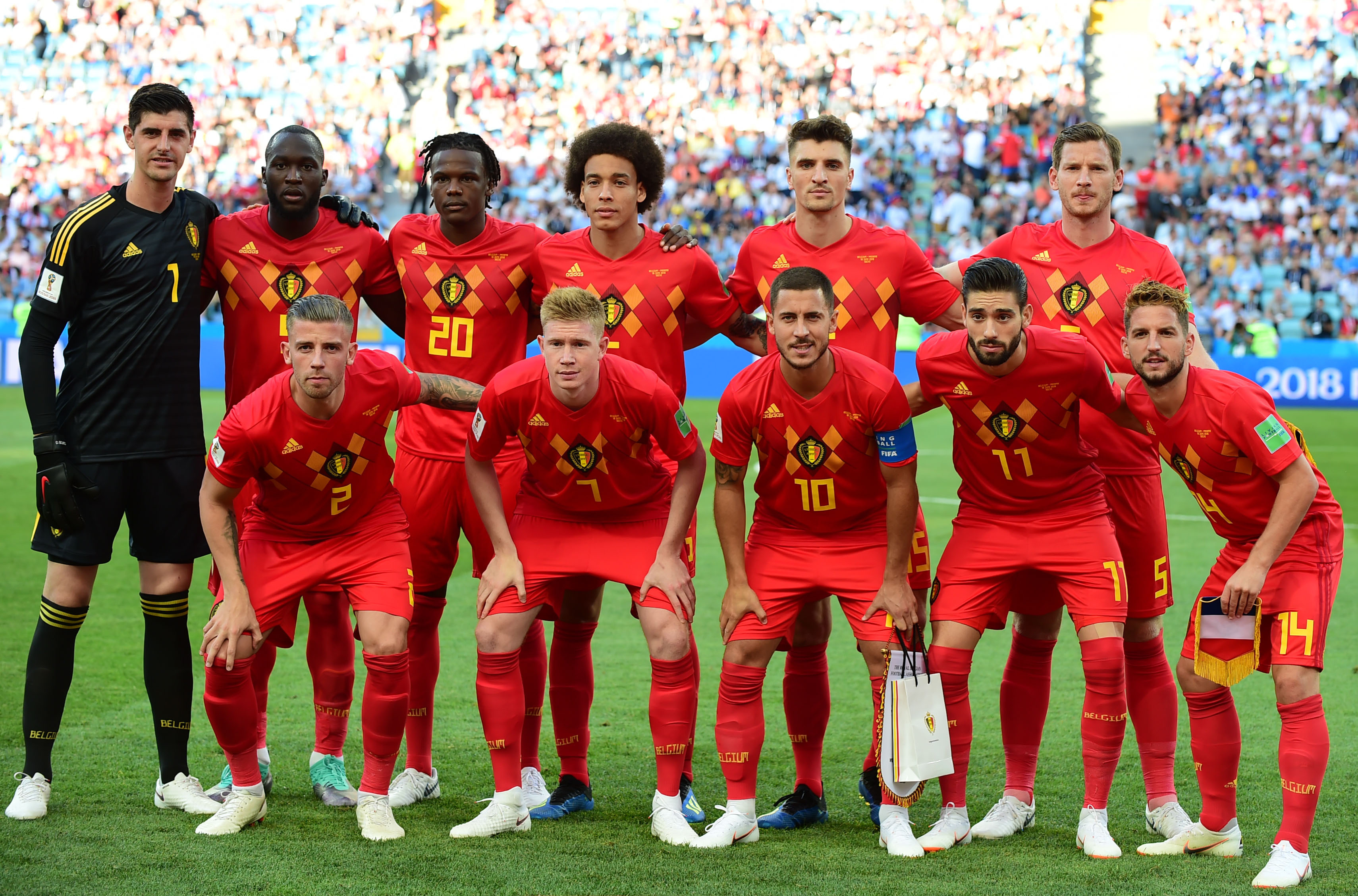 包含世界级足球赛事争夺激烈,胜负难料的词条 包含世界级足球赛事争夺激烈,胜负难料的词条