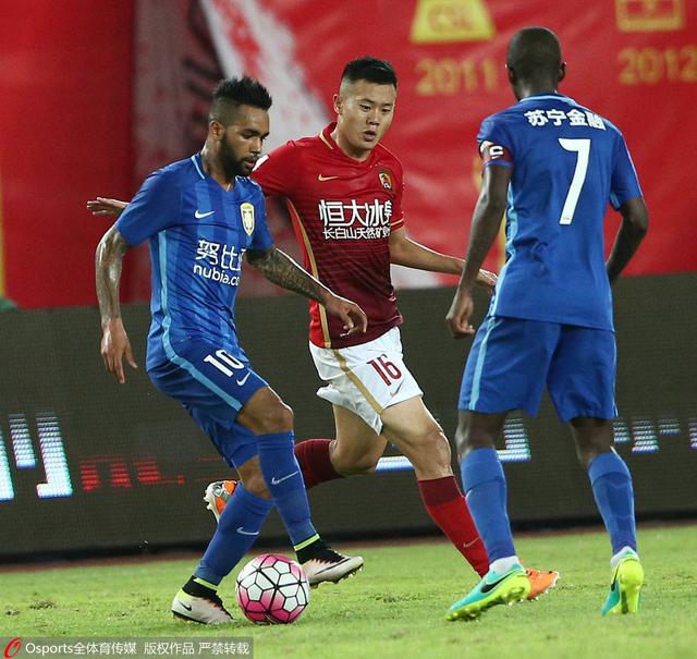 苏宁遭遇两连败，状况不佳，争冠前景堪忧的简单介绍