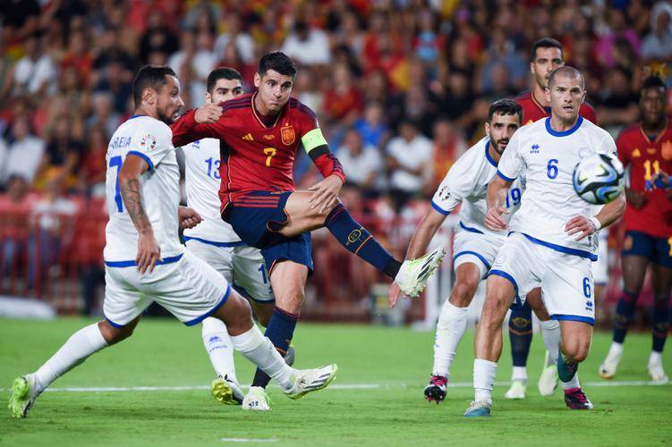 备战欧国联关键战，团结一致的简单介绍