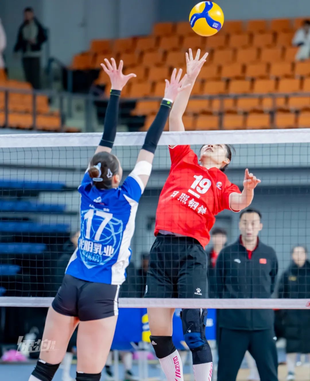 包含体育比赛细节披露：选手实力大比拼的词条