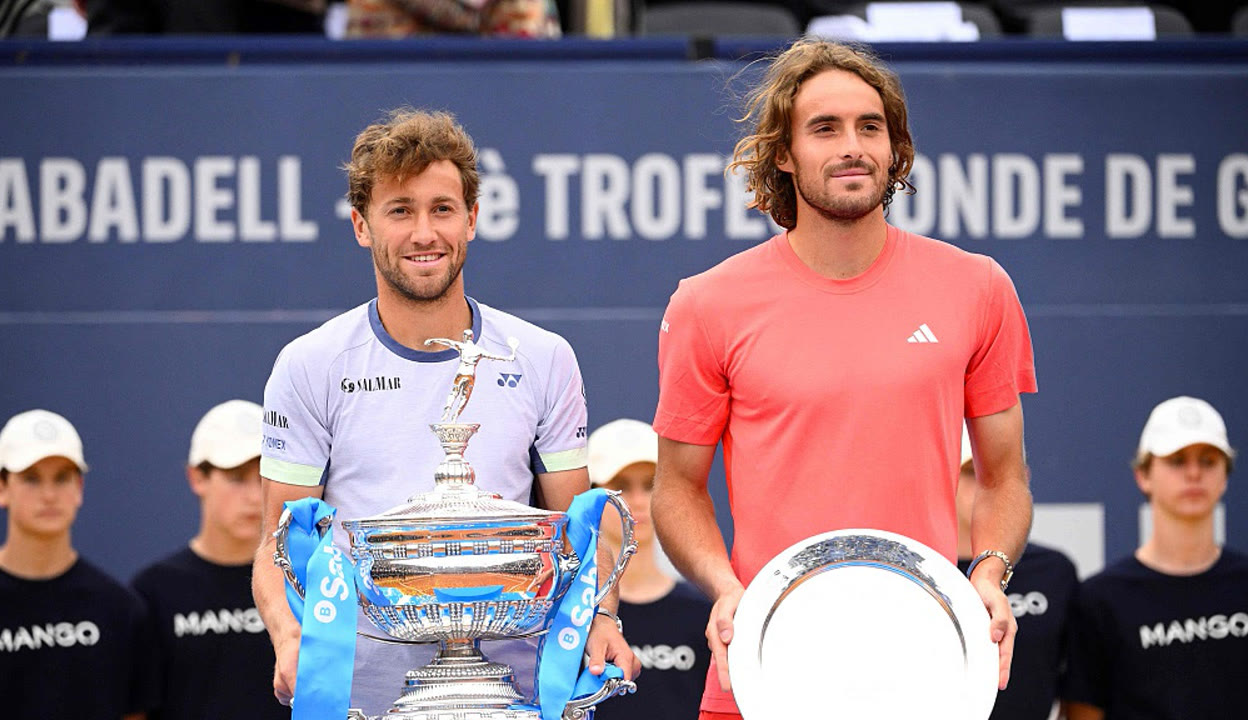 关于ATP总决赛轻取蒙特卡洛大师赛，西西帕斯点燃赛场的信息