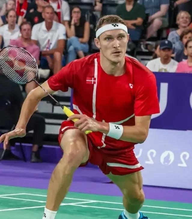 关于马来西亚队碾压日本队，安赛龙点燃赛场的信息