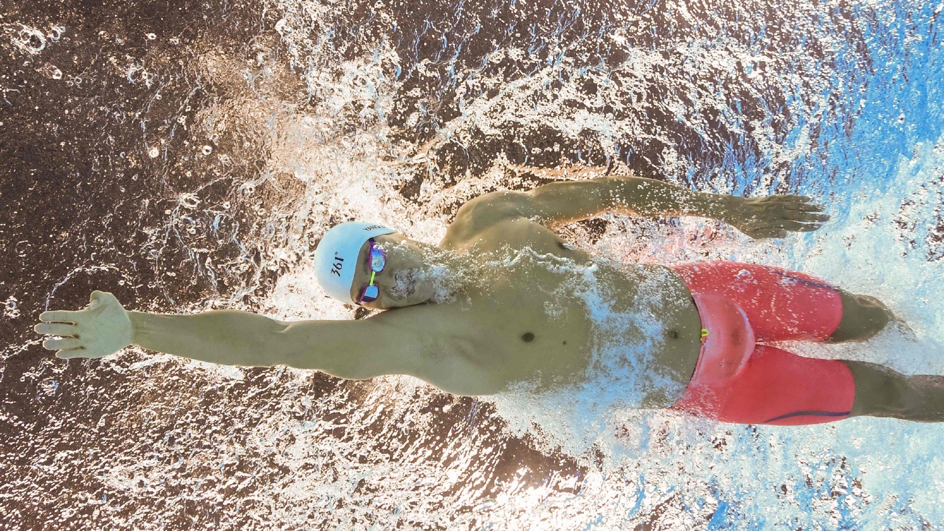 当长白山的雪遇见德克萨斯的沙，福克斯在冰与火之间画下唯一轨迹